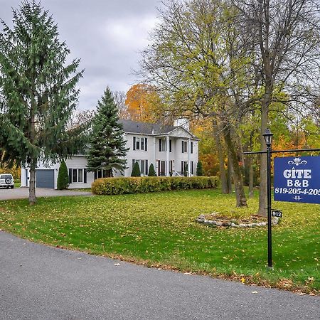 La Villa Rivermead Gatineau Exterior photo