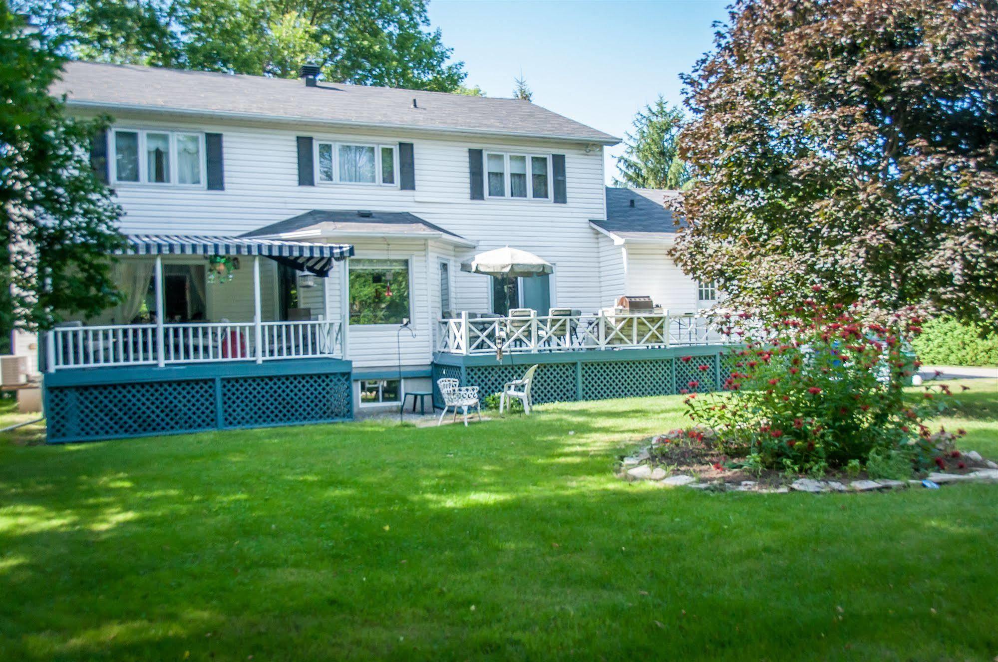 La Villa Rivermead Gatineau Exterior photo